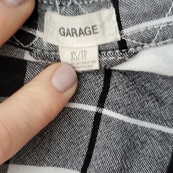 Shirt - Picture 2 of 4